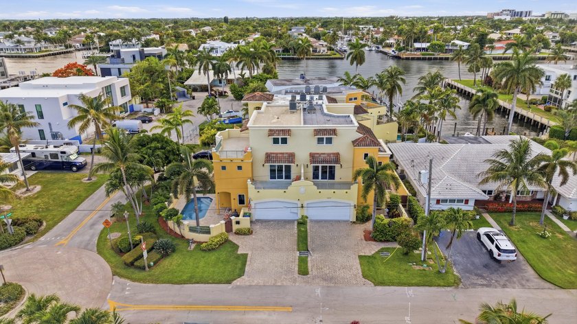 Beautiful 3-bedroom, 3.5-bath townhome on intercoastal located - photo 3
