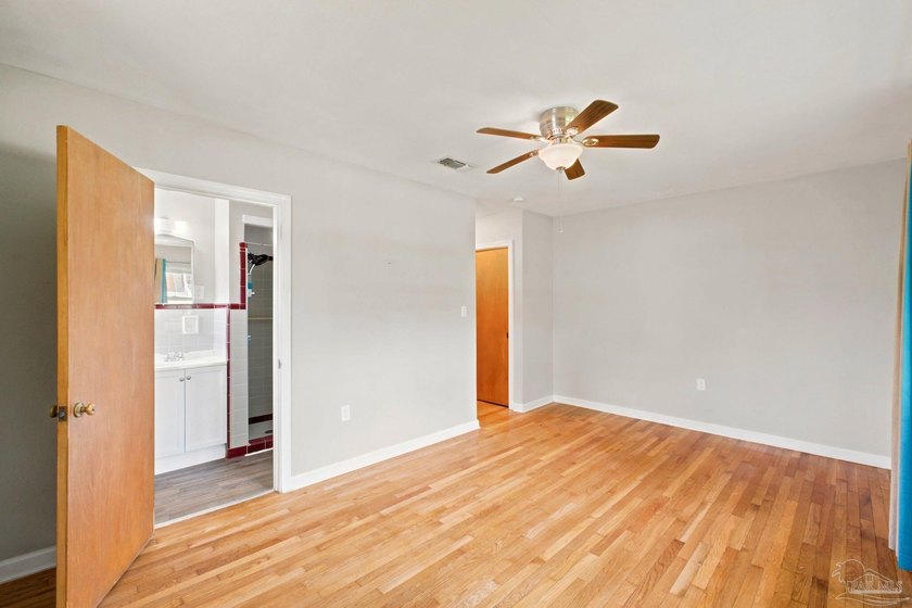 Set high atop a hill in the heart of East Hill, this classic - photo 22