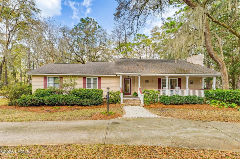 One story living on Ladys Island with 2,712 sq ft on a quiet - photo 34