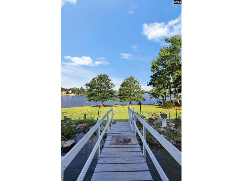 Discover this charming 1982 ranch-style Lake Murray bungalow - photo 45