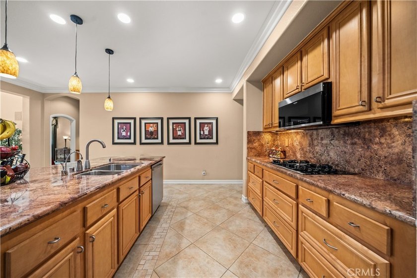 **RARE TURNKEY TUSCANY MODEL ON THE GOLF COURSE**One of the - photo 14