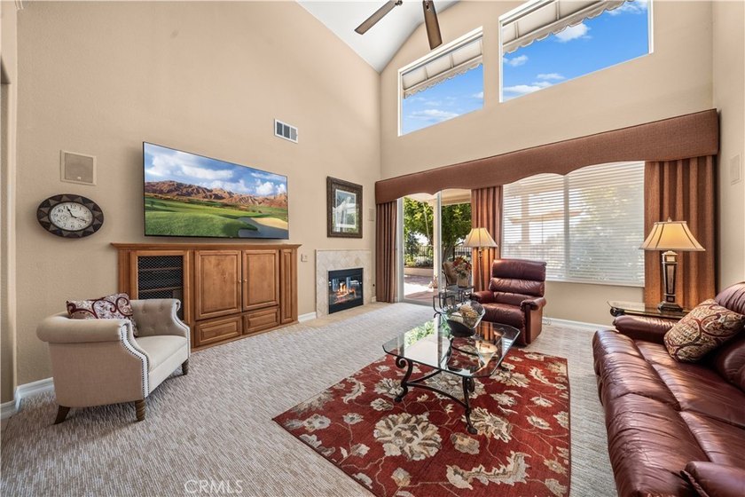 **RARE TURNKEY TUSCANY MODEL ON THE GOLF COURSE**One of the - photo 17