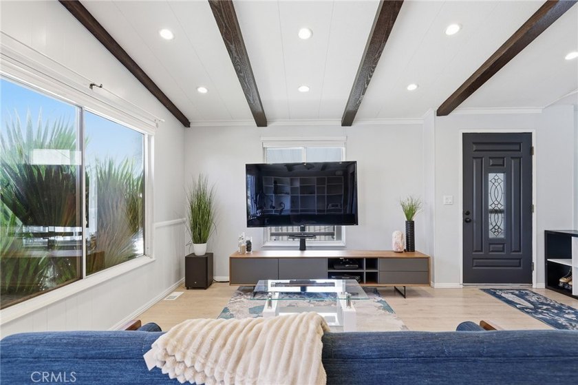 Welcome to your coastal retreat in the highly desirable - photo 8