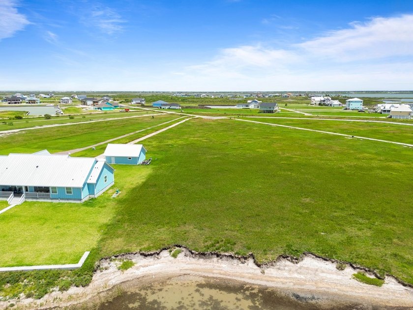 Fabulous 1.643 acre waterfront homesite overlooking Port Bay in - photo 13