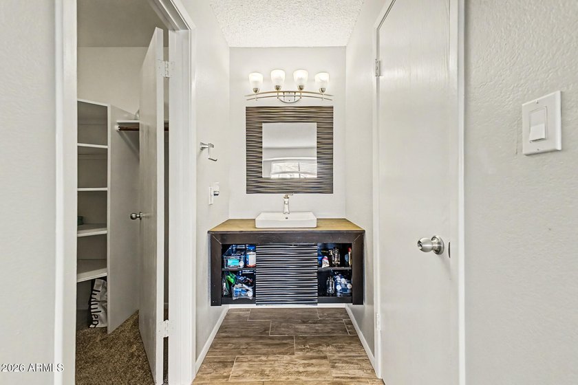Seize the chance to own this end-unit townhome in Dobson Glen - photo 14