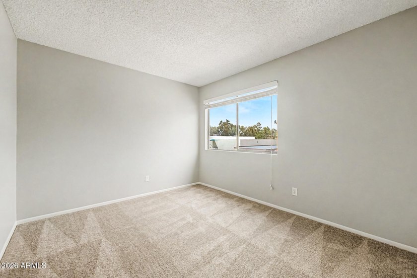 Seize the chance to own this end-unit townhome in Dobson Glen - photo 15