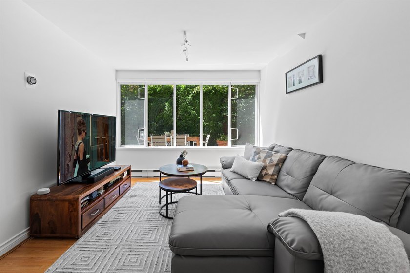 Tucked away in the heart of Kerrisdale, this tastefully - photo 7