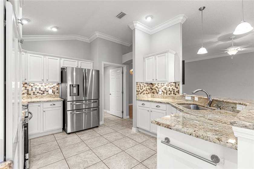 **BOND PAID!** **DESIGNER LILY MODEL IN THE VILLAGE OF SANIBEL** - photo 19