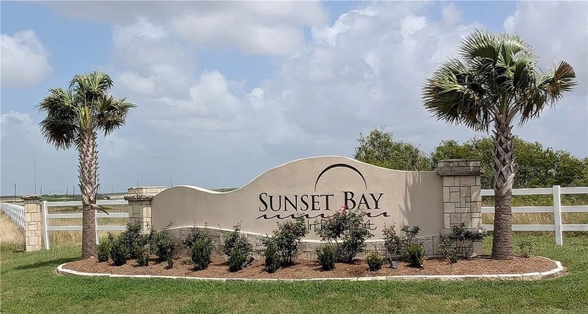 Discover the perfect blend of coastal charm and wide-open space - photo 2