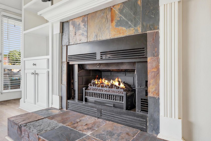Welcome to this beautiful 3-bedroom, 2.5-bath condominium in the - photo 16
