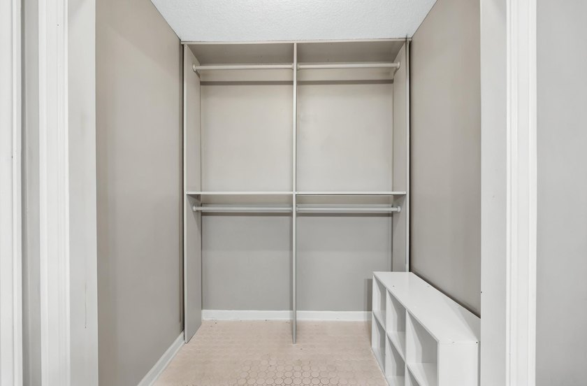Welcome to this beautiful 3-bedroom, 2.5-bath condominium in the - photo 20
