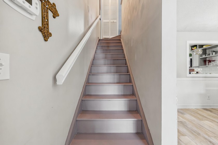 Welcome to this beautiful 3-bedroom, 2.5-bath condominium in the - photo 25