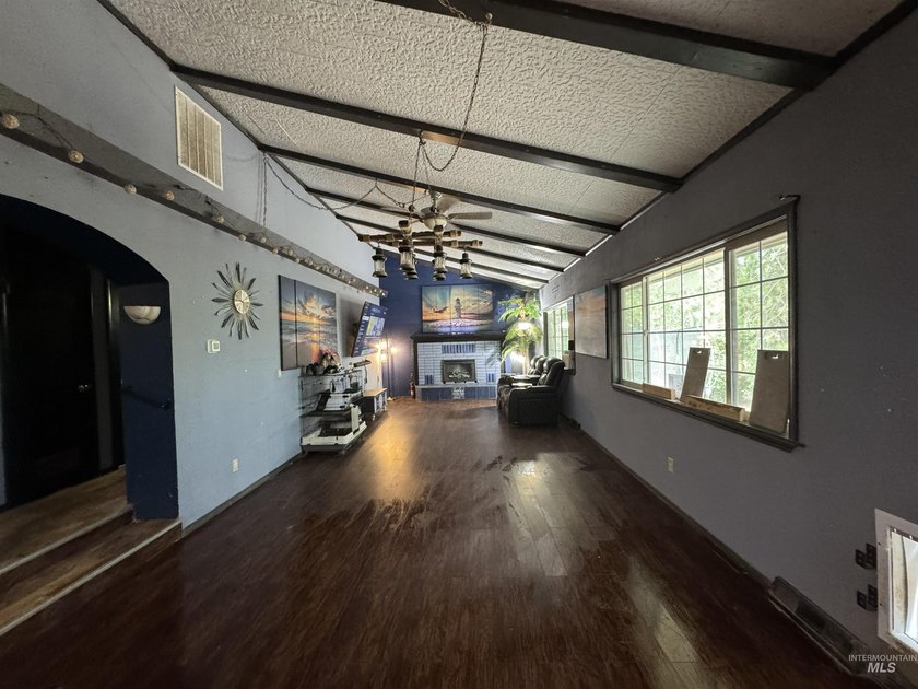 Private 1.4 +/- acre wooded parcel is located on the outskirts - photo 23