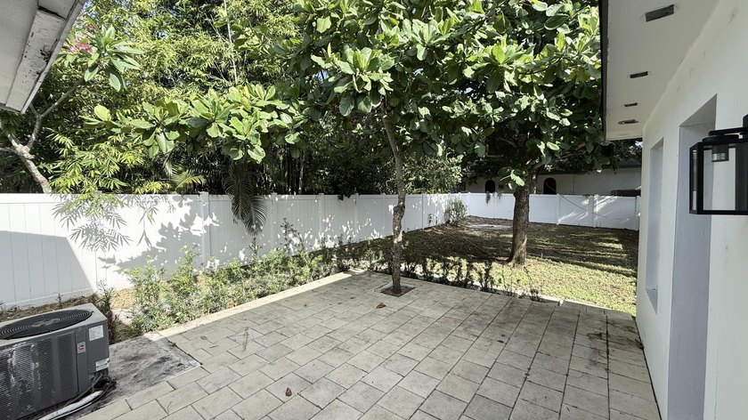 Prime Delray Beach duplex just 5 blocks south of Atlantic Ave - photo 26