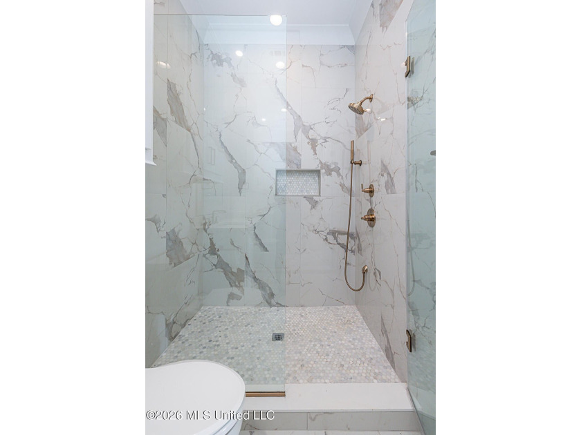 Gorgeous New Construction in Westlake! Home to be completed by - photo 30