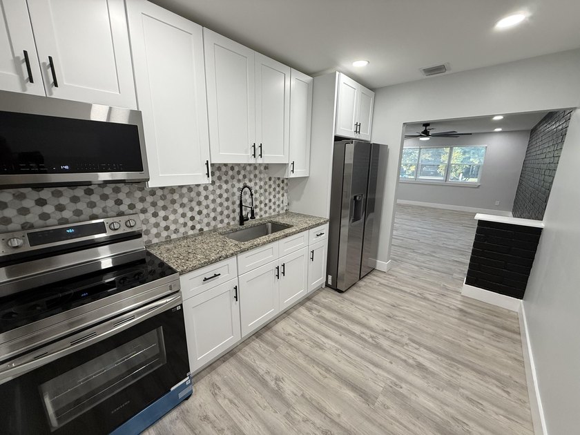 Prime Delray Beach duplex just 5 blocks south of Atlantic Ave - photo 32