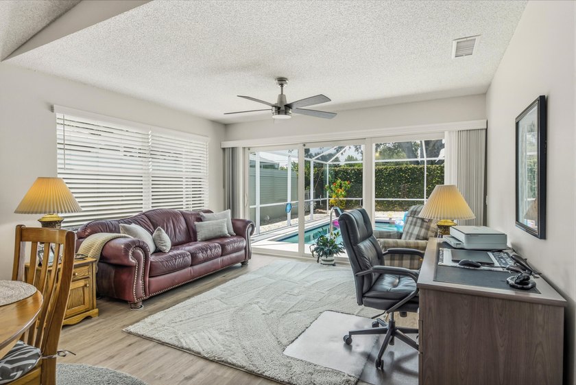 Beautifully updated and impeccably maintained 2-bedroom, 2-bath - photo 10