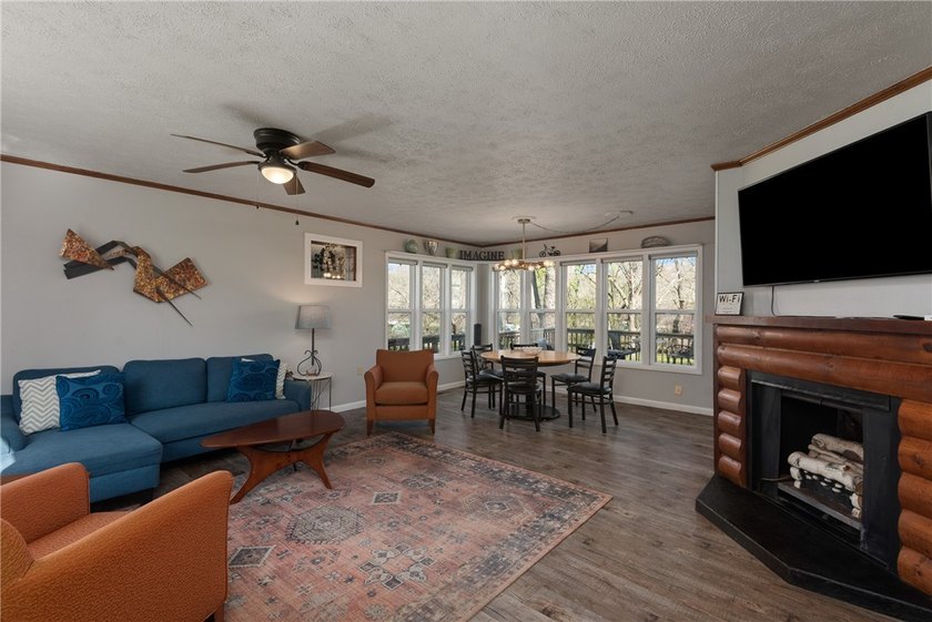 Nestled on 1.27 private acres in the beautiful Beavertown area - photo 5