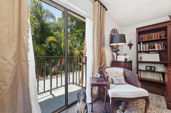 Discover this charming 2-bedroom, 2.5-bathroom condominium - photo 9
