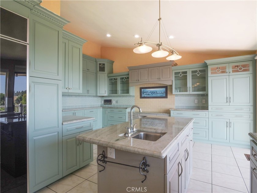 Breathtaking Panoramic Ocean VIEWS from this spacious Home with - photo 13
