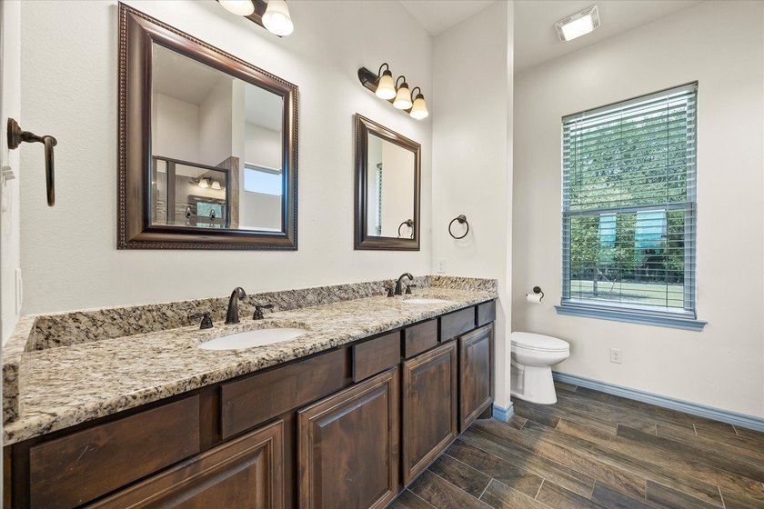 Escape to peaceful country living with this rare ONE STORY - photo 15