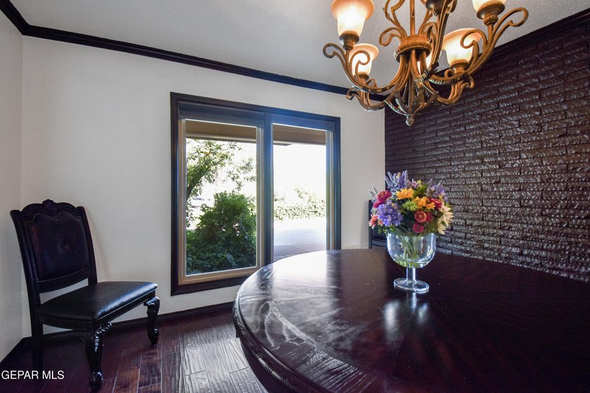 A rare opportunity to own a classic Coronado Country Club estate - photo 21