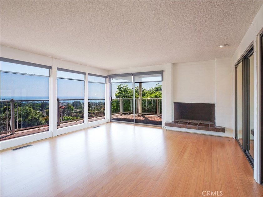 Breathtaking Panoramic Ocean VIEWS from this spacious Home with - photo 21