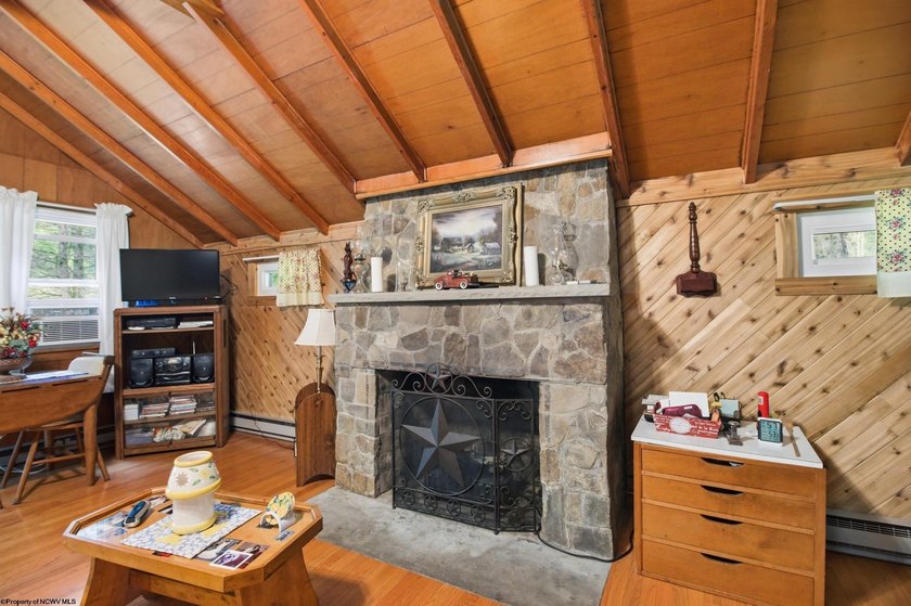 Serene Country Getaway Near Teter Lake. Escape to peace and - photo 22