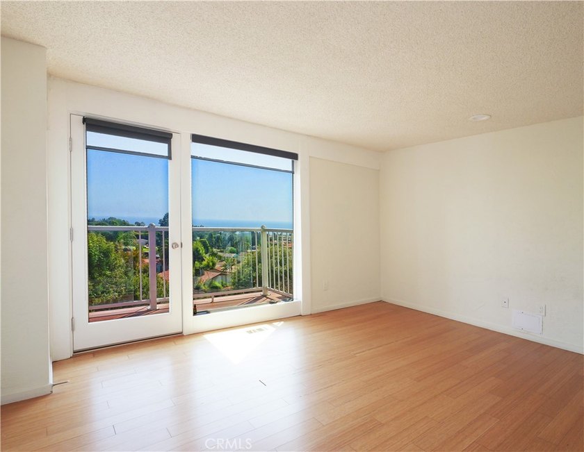 Breathtaking Panoramic Ocean VIEWS from this spacious Home with - photo 26