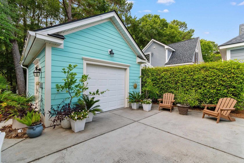 Nestled in the highly sought-after St. Charles Place section of - photo 36