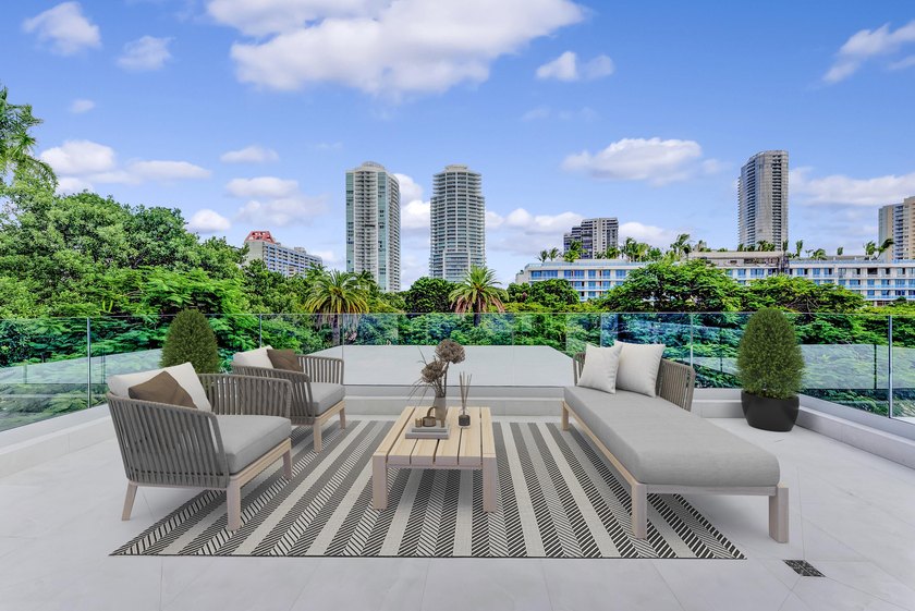 One-Of-A-Kind, 17' above the sea elevation. Experience unmatched - photo 4