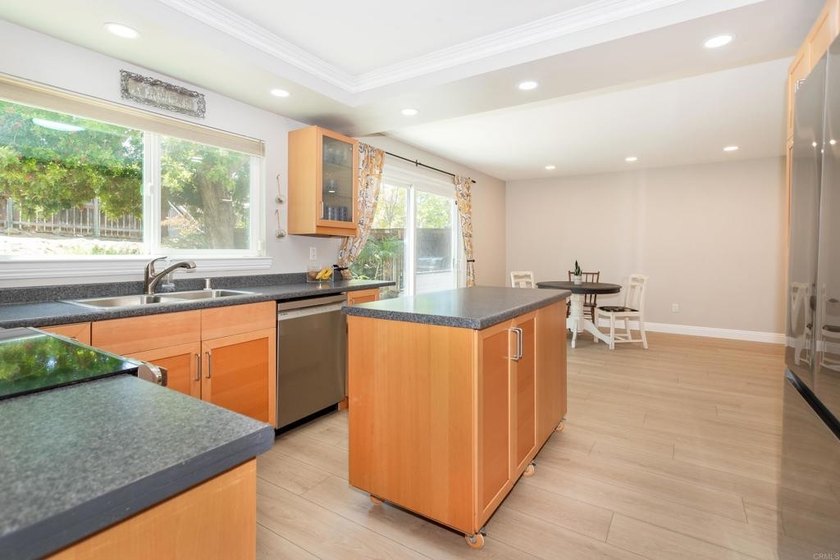 12567 Pomerado Ct - photo 18