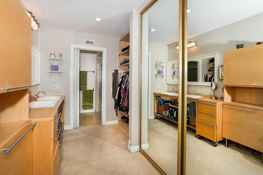 12567 Pomerado Ct - photo 21