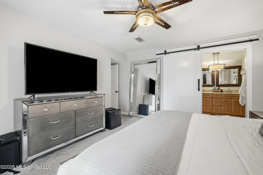 Welcome to 2553 Mercedes Drive, where timeless elegance meets - photo 28