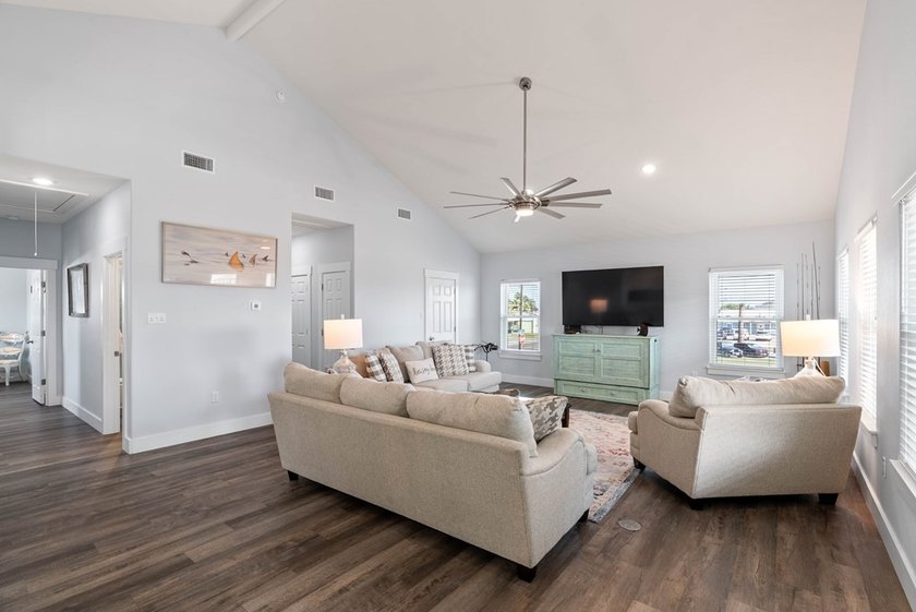 Fully Furnished &amp; Ready for Fun! This ideally located retreat is - photo 9