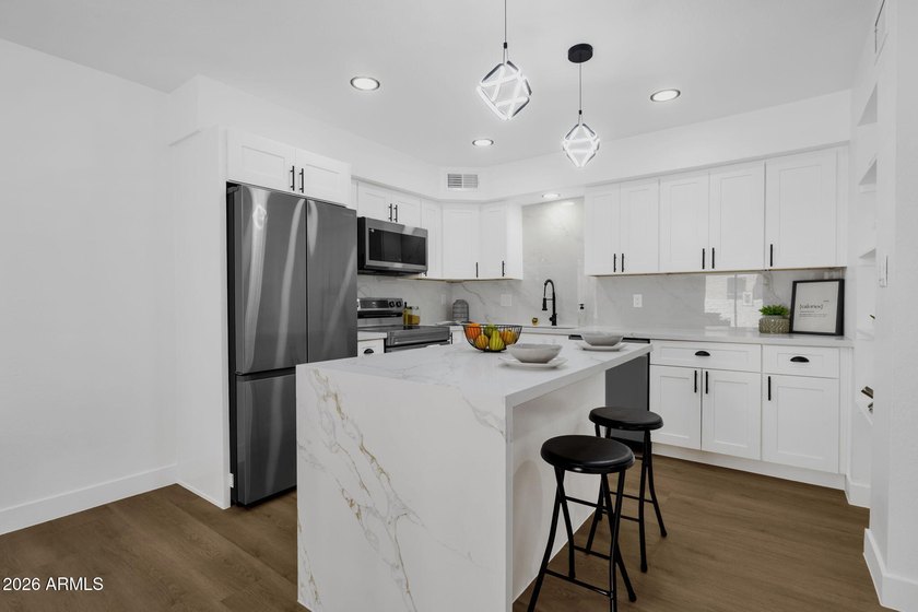 $10,000 Seller Concession Available! Fully remodeled condo in - photo 9