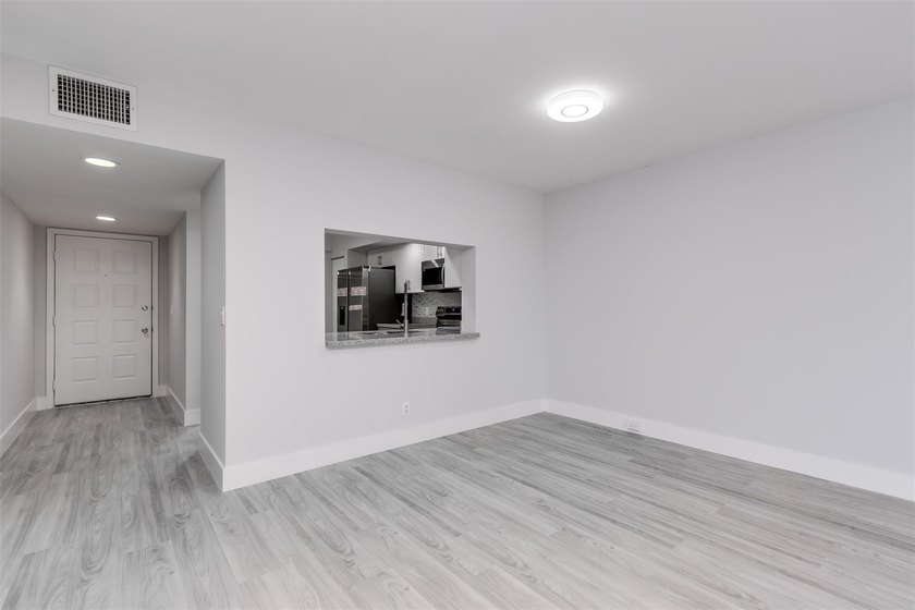 Updated 2 bedroom, 2 bath condo in Century Village in excellent - photo 9