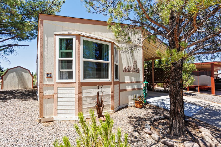 Perimeter Lot with Stunning Views! This adorable home is truly a - photo 6