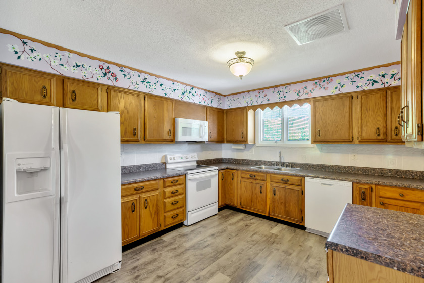 Lakefront Condo SOLD - photo 11