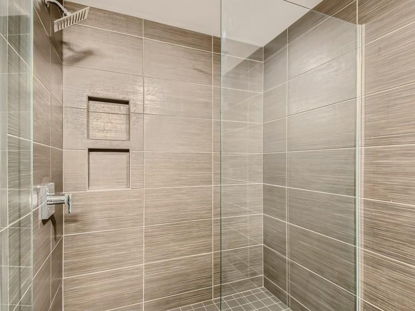 Great opportunity to own a 10th-floor, south-facing unit at - photo 10
