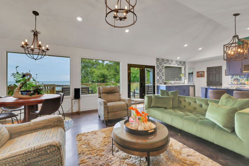 Updated Waterfront Dream Home in Gated Community - photo 9