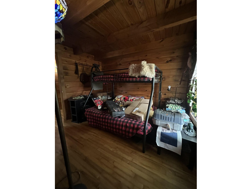 Bring your vision to this spacious 4-bedroom, 2-bath - photo 14
