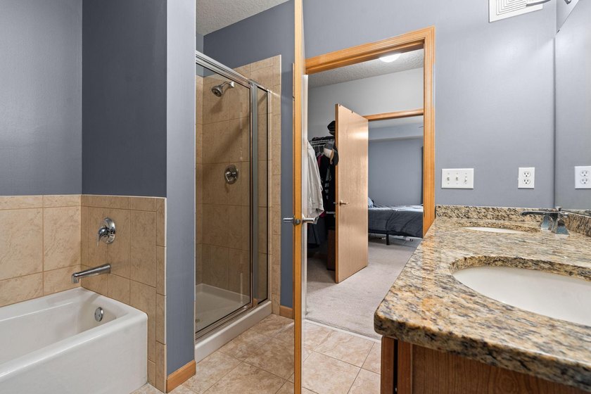 Discover this top floor condo offering over 1,300 square feet of - photo 17