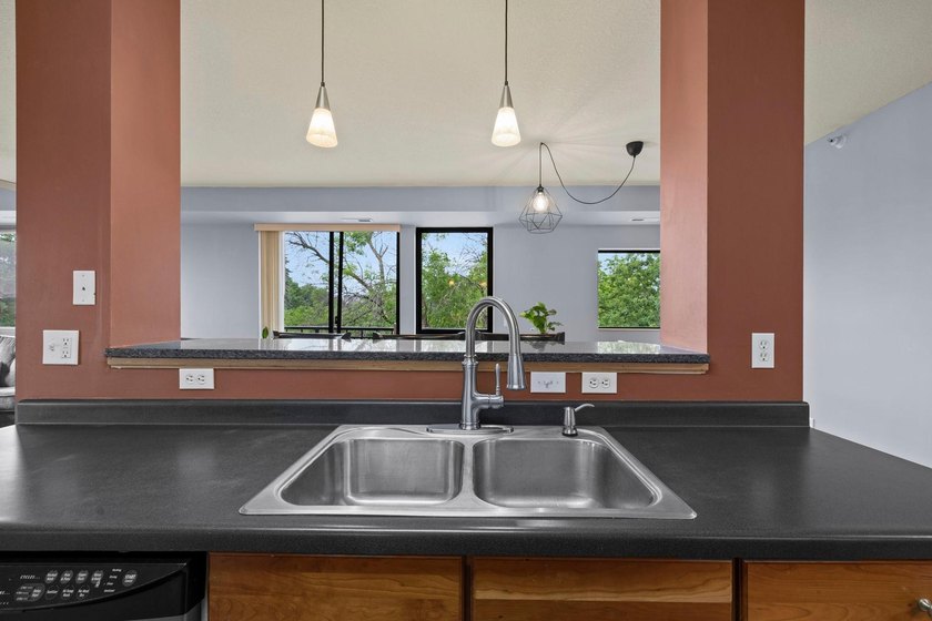 Discover this top floor condo offering over 1,300 square feet of - photo 21