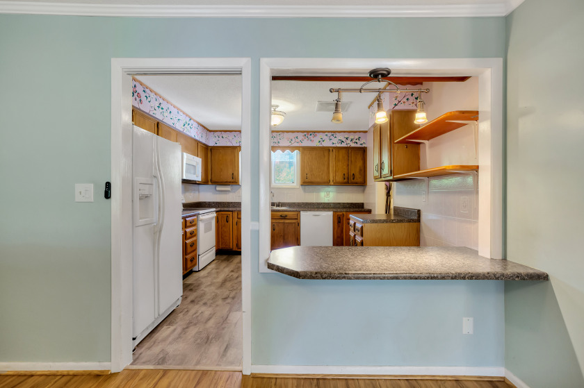 Lakefront Condo SOLD - photo 8