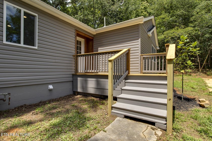 Tucked away on 2.6 peaceful acres, 841 Pumphouse Road in - photo 4