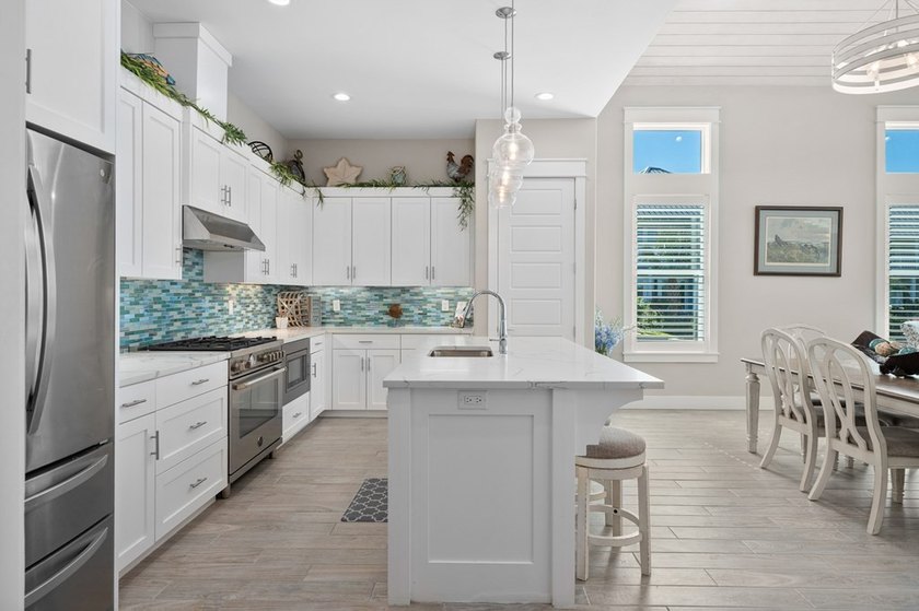 Experience luxury coastal living at 125 Foxtail in The Reserve - photo 6