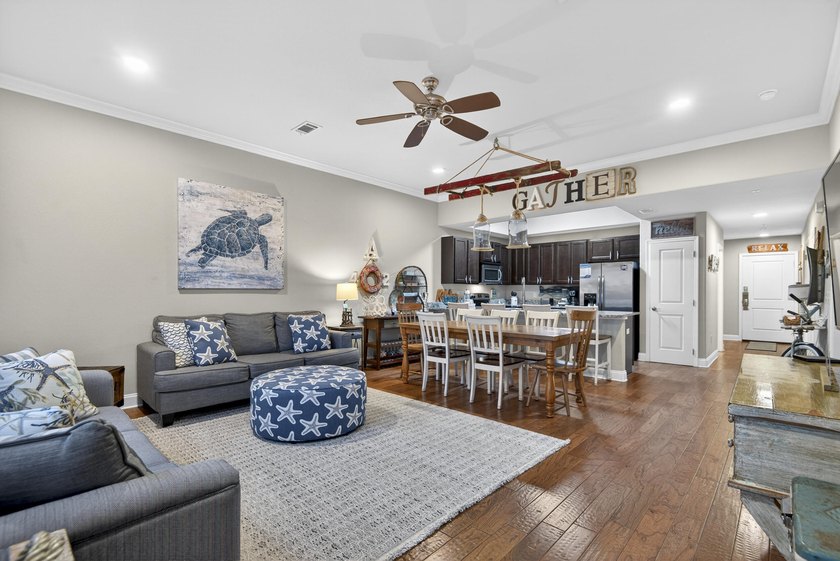 THE BEST OF THE BEST IN ALERIO and PRICED JUST RIGHT! This three - photo 14