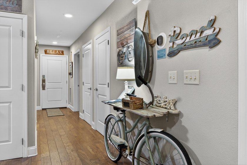 THE BEST OF THE BEST IN ALERIO and PRICED JUST RIGHT! This three - photo 31
