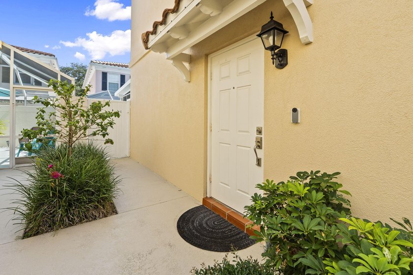 LOCATED IN THE COVETED TEQUESTA OAKS COMMUNITY, THIS 2 STORY - photo 6